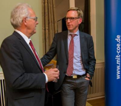 NRW  Zukunft nur mit Wachstum - 
