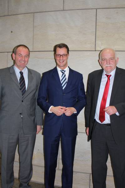 Impressionen - MIT COE Kreisvorsitzender Horst Kuhl mit MIT Landesvorsitzenden MDL Henrik Wüst und Bernhard Schemmer MDL Landtag NRW am 20.12.2013 im Landtag NRW Düsseldorf.